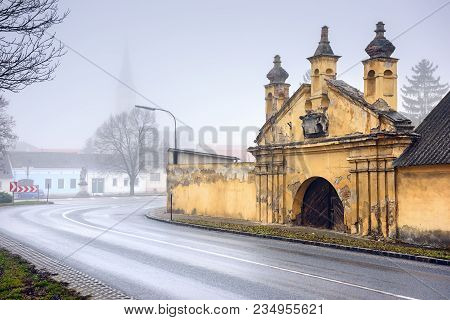 Historical Centre On A Foggy Winter Day. Market Town Of Guntersdorf In The District Of Hollabrunn, L