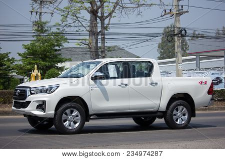 Private Pickup Truck Car New Toyota Hilux Revo  Rocco