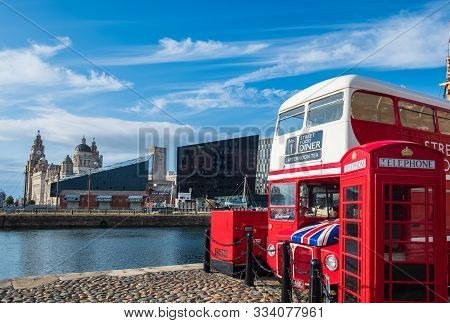 Liverpool, United Kingdom - July 18, 2019: Beautiful Scene Around The Waters Of The Canning Docks In