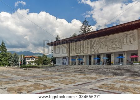 Kalofer, Bulgaria - August 5, 2018: Center Of Historic Town Of Kalofer, Plovdiv Region, Bulgaria