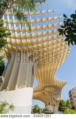 SEVILLE, SPAIN - AUGUST 12, 2021: Seville Metropol Parasol (Sevilla Mushrooms) (Las Setas De Sevilla), Plaza de la Encarnacion, Seville, Spain, Andalusia, Spain, Europe