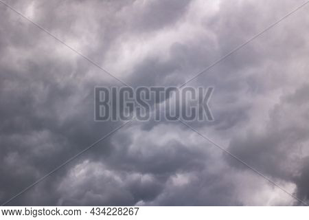 Dark Storm Clouds In The Sky, Pre-storm Condition