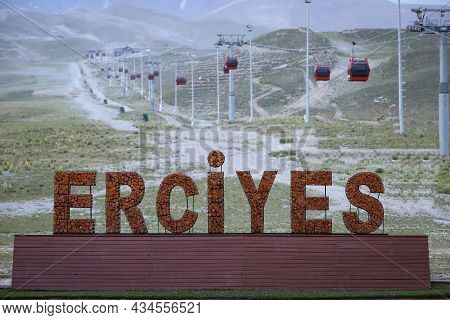 Chairlift Goes Up The Mount Erciyes, Kayseri City, Turkey