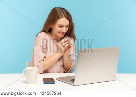 Cunning Woman Employee With Tricky Face Scheming And Conspiring, Pondering Devious Sly Business Plan