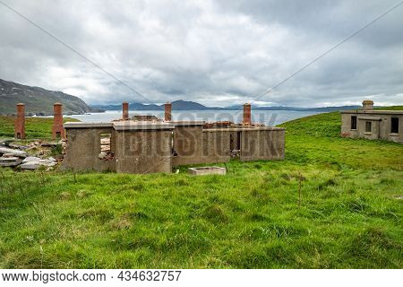 The Ruins Of Lenan Head Fort At The North Coast Of County Donegal, Ireland.