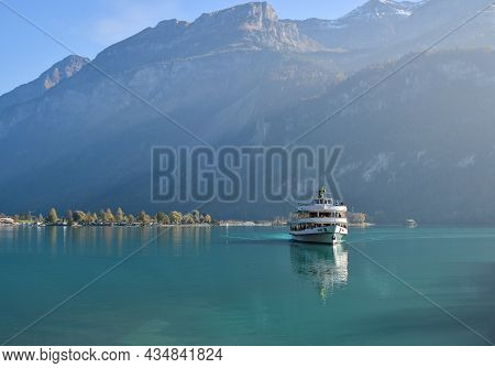 Boat Trips On Lake Brienz, Switzerland