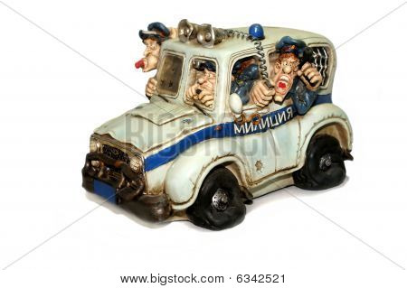 民兵パトカー。