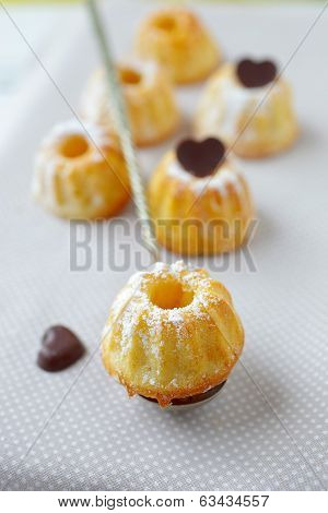 Mini bundt cakes
