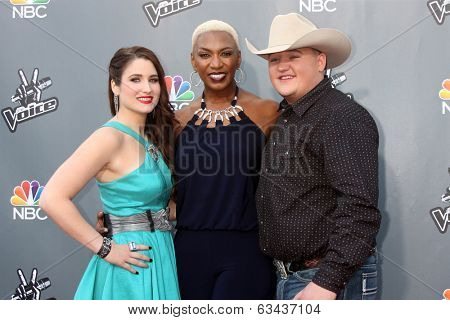 LOS ANGELES - APR 15:  Audra McLaughlin, Sisaundra Lewis, Jake Worthington at the NBC's 