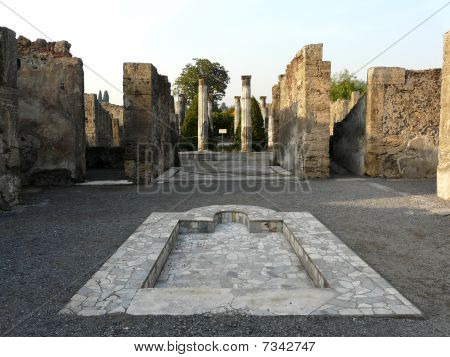 Courtyard of a ruined villa at Pompeii, Italy