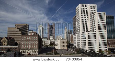 Looking west at the skyline of Columbus, Ohio shows the Statehouse in the middle.