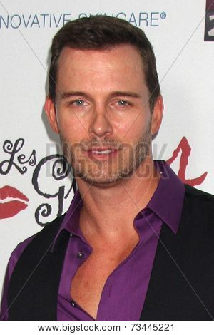 LOS ANGELES - OCT 6:  Eric Martsolf at the Les Girls 14 at Avalon on October 6, 2014 in Los Angeles, CA