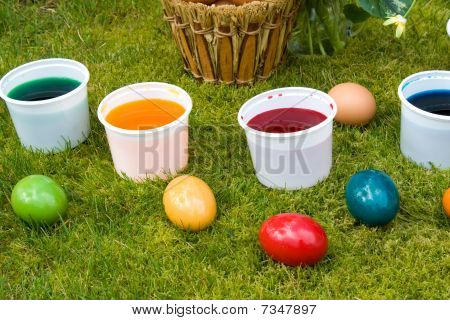 สีไข่ - แก้วสี