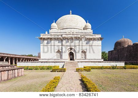 Hoshang Shah Tomb