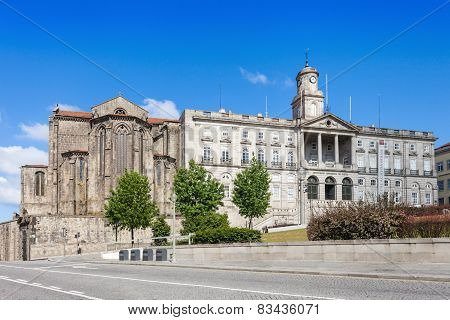Palacio Da Bolsa And Church