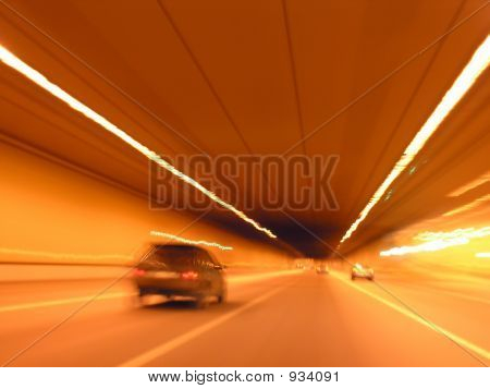 Carro do túnel