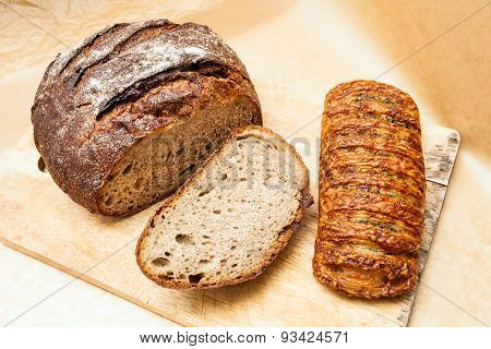 fresh bread and bun