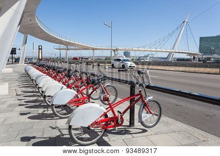 Rental Bikes In Zaragoza, Spain