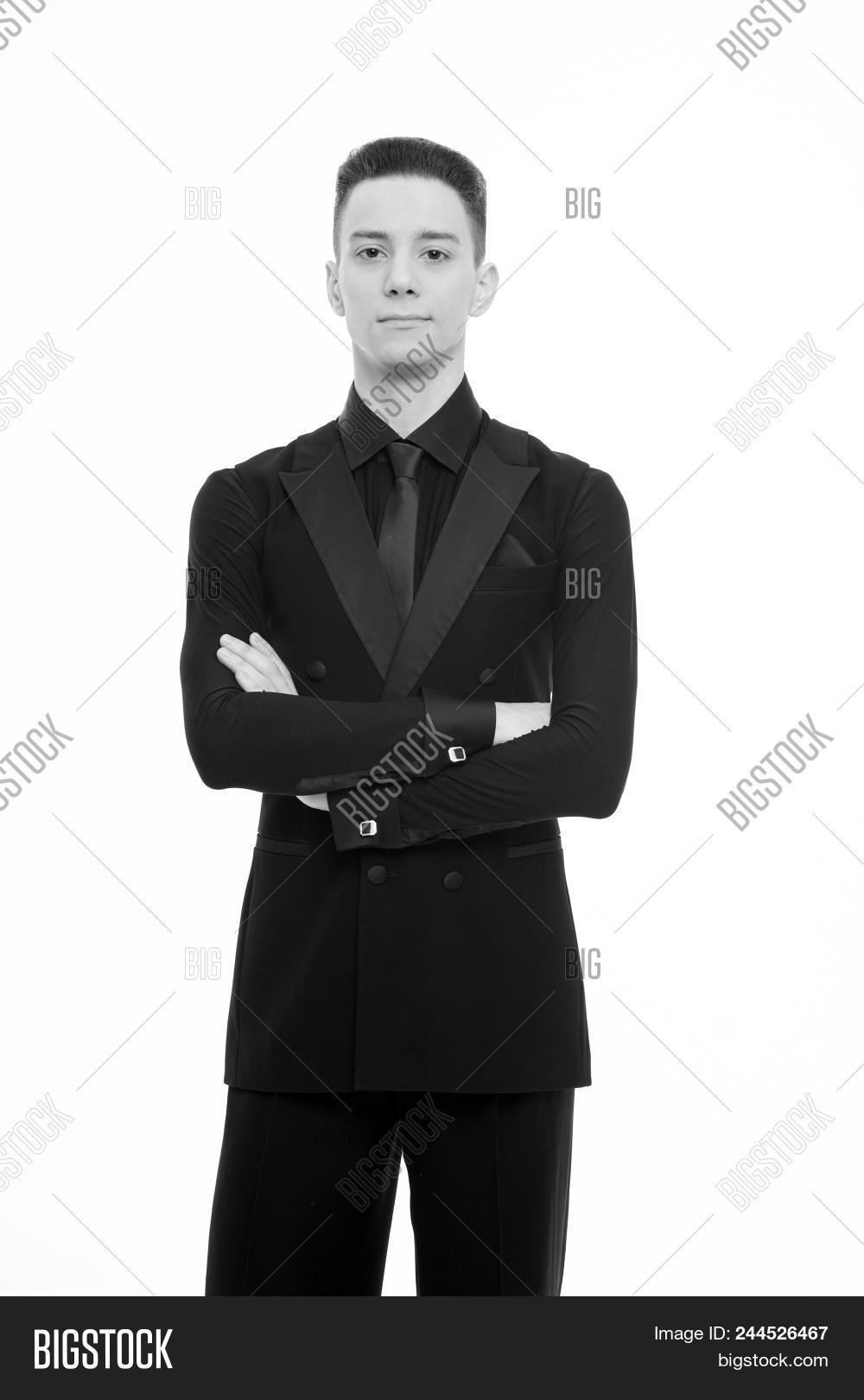 How to have a confident posture How to have a confident posture