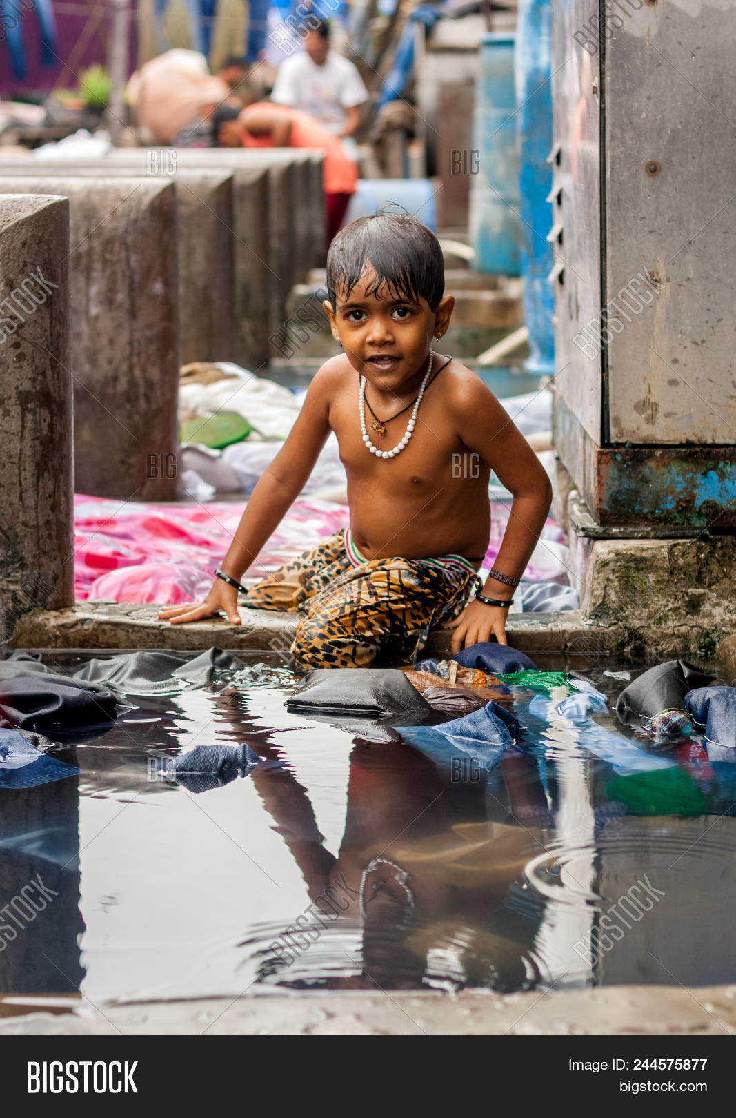 young girl bath Portrait India Young Image & Photo (Free Trial) | Bigstock