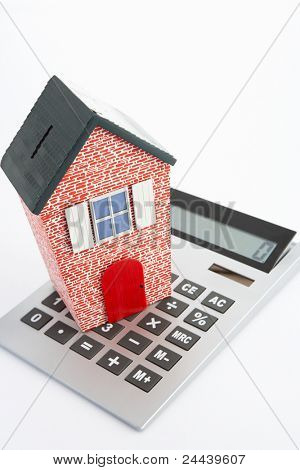 Model house och kalkylator