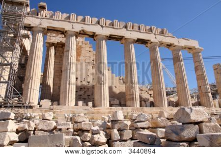 Akropolis