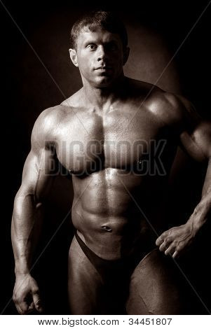 รุ่น muscled ชาย