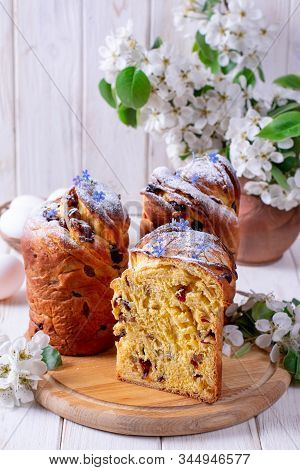 Traditional Easter Cake Craffin (kraffin) With Powdered Sugar On The Table. Easter Cakes And Decorat
