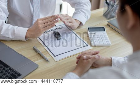 Car insurance, Car dealers or insurance managers cover and protect against damage and the risk of dr