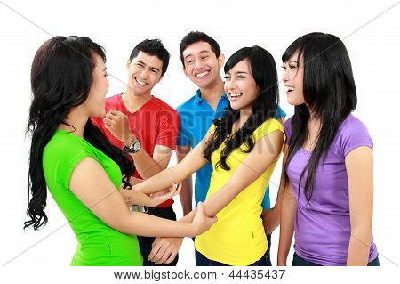 Mutlu genç grup