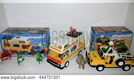 Bordeaux , Aquitaine  France - 01 02 2022 : Playmobil Safari Car And Bus Camper Van In Toy Vintage O