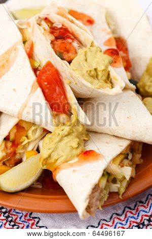 tortillas with dip