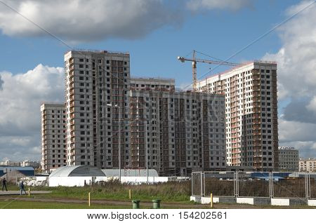 MOSCOW RUSSIA OCTOBER 01. 2016: - Construction of new apartment buildings in Tushino the norhtern part of the city