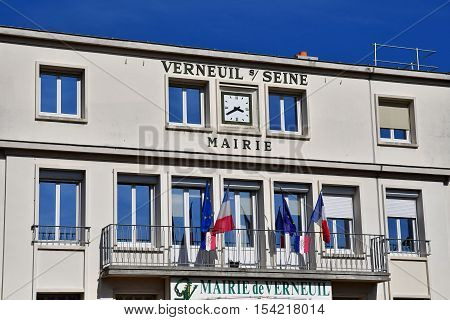Verneuil sur Seine France - septembre 24 2016 : the city hall