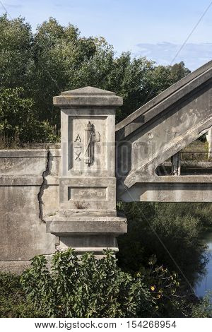 Fascist symbol was on an old bridge built by Benito Mussolini
