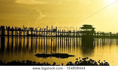 The longest wooden bridge name 