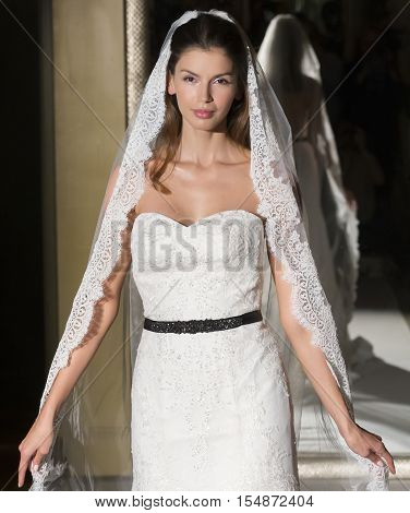 Oleg Cassini - Fall 2017 Collection - New York Fashion Week Bridal