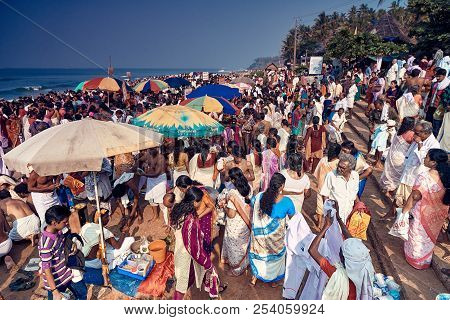 Varkala, Kerala, India - November 30, 2017: Diwali Festival. Diwali Celebration On Varkala Beach. Ma