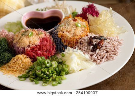Thai Southern Spicy Rice Salad With Vegetables