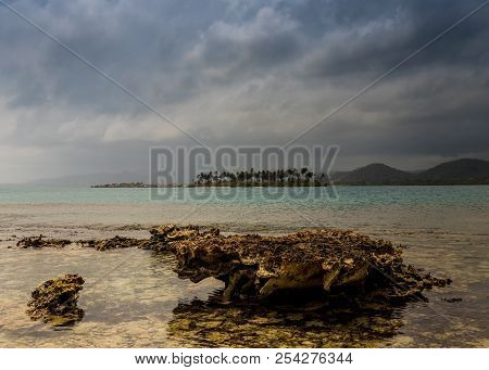 A Typical View In The San Blas Islands