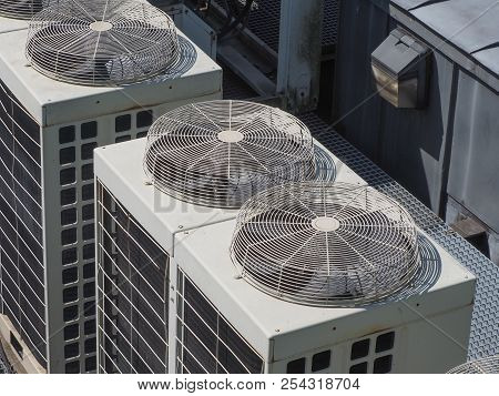 Heating Ventilation And Air Conditioning Device