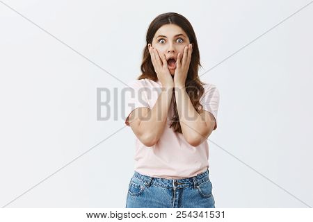 Omg Summer Sale Near. Portrait Of Shocked And Excited Speechless Attractive Girlfriend In Pink T-shi