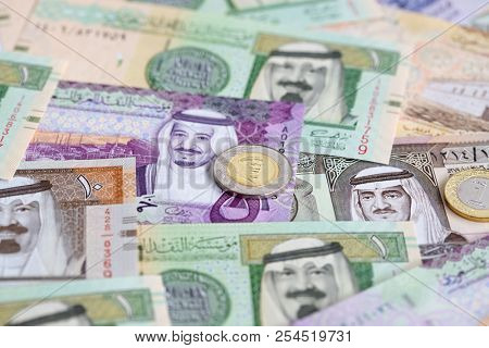 Collection of Saudi Arabia Riyal banknotes