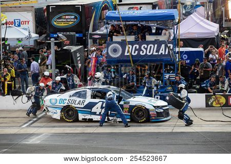 August 18, 2018 - Bristol, Tennessee, USA: Kyle Larson (42) makes a pit stop during the Bass Pro Shops NRA Night Race at Bristol Motor Speedway in Bristol, Tennessee.