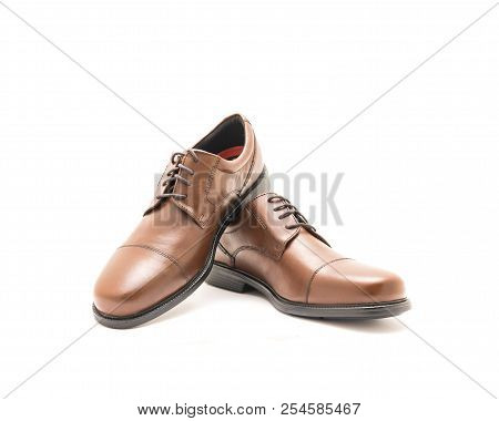 Close-up Pair Brand New Dress Cap Toe Oxford Shoes Isolate On White