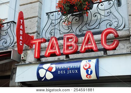 Albi, France - July 24, 2018: French Red And White Tabac Sign With Loto Logo Above Tabacconist Store