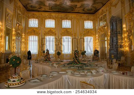 St.petersburg, Russia - August 19, 2017: Interior Of Hermitage Pavilion In The Catherine Park Of Tsa