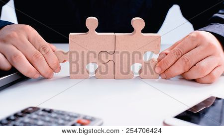Personal Transformation For Bussiness Successful. Development And Improvement. Puzzle And Jigsaw.