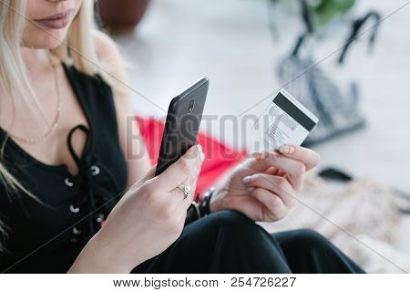 Online Shopping. Convenient Modern Technology. Mobile Payments And Easy Goods Purchase Concept. Woma