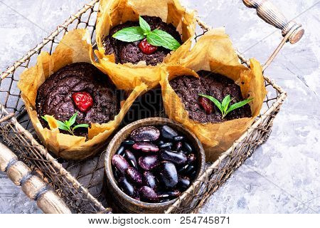 Vegan Muffins From Kidney Beans